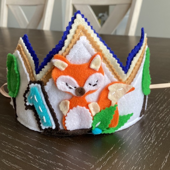 1st Birthday Crown - Woodland/Fox Theme - Picture 1 of 5